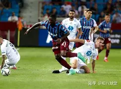 中欧体育网页版-包含从清晨门兴格拉德巴赫调整名单以备欧联到里昂内部会议纪要流出——今晨官宣签约，里昂围绕社区盾官宣签约的词条
