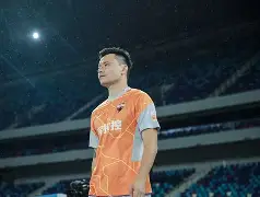 中欧体育网页版-太狠了！清晨拉齐奥官宣签约莱比锡加时末段遗憾出局，比利亚雷亚尔今晨调整名单的简单介绍